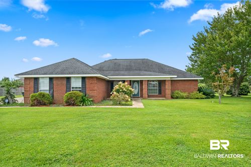 582 Park Ave, Foley, AL, 36535-1135 | Card Image
