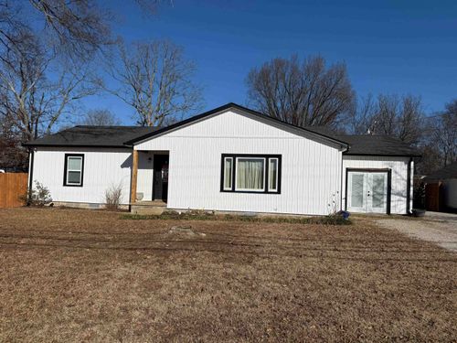 385 Pinhook Dr, Savannah, TN, 38372-2776 | Card Image