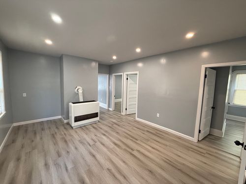 1-124 Potomska, New Bedford, MA, 02740 | Card Image
