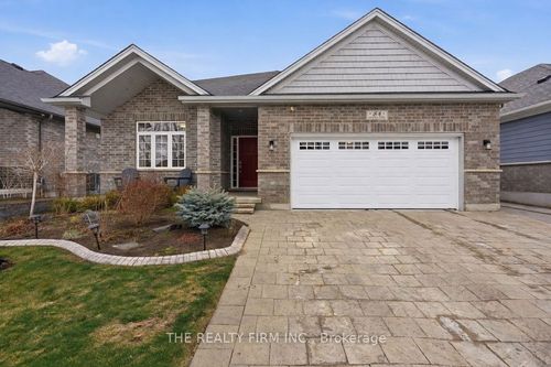 84 Collins Way, Strathroy, ON, N7G0G2 | Card Image