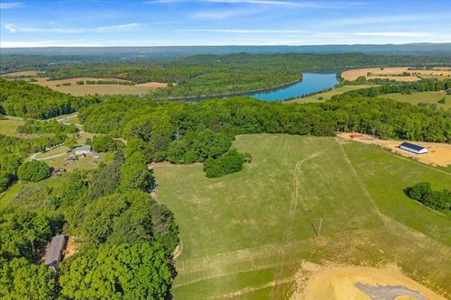 3342 River Rd, Decatur, TN, 37322-3081 | Card Image