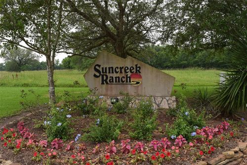 2934 Horse Trail Dr, Rosharon, TX, 77583-7595 | Card Image