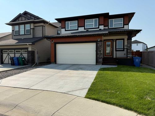 571 Firelight Pl W, Lethbridge, AB, T1J0B8 | Card Image
