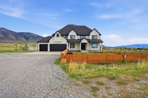 2164 E Pinto Pkwy, Tooele, UT, 84074-4411 | Card Image