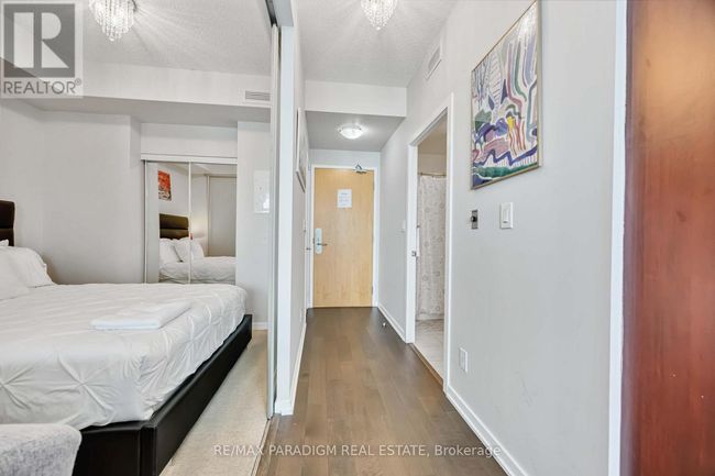 4209 - 55 Bremner Blvd, Condo with 1 bedrooms, 1 bathrooms and null parking in Toronto ON | Image 6