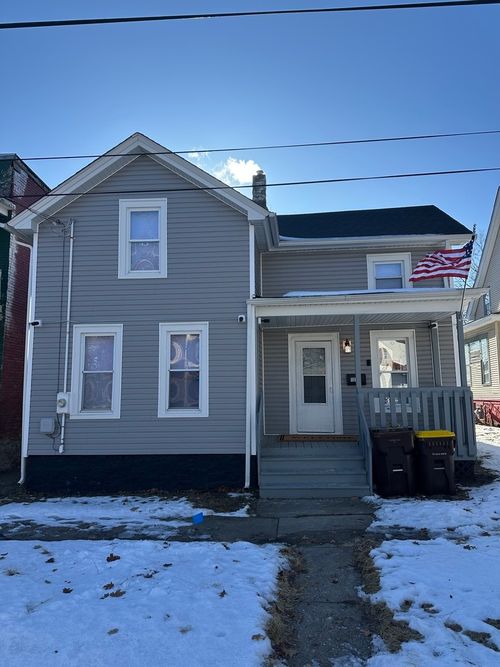 1231 11th Ave, Rockford, IL, 61104-4916 | Card Image