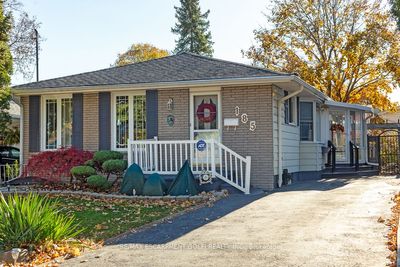 185 Bonaventure Dr, House other with 3 bedrooms, 2 bathrooms and 4 parking in Hamilton ON | Image 1