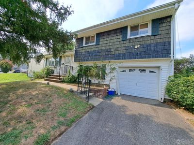 42 Mercury Circle, House other with 3 bedrooms, 1 bathrooms and null parking in Old Bridge NJ | Image 1