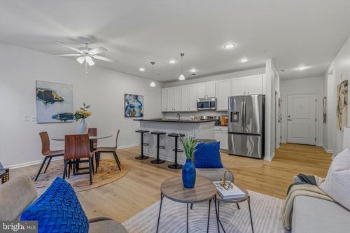 apt-104-2665 Prosperity Ave, FAIRFAX, VA, 22031-4918 | Card Image