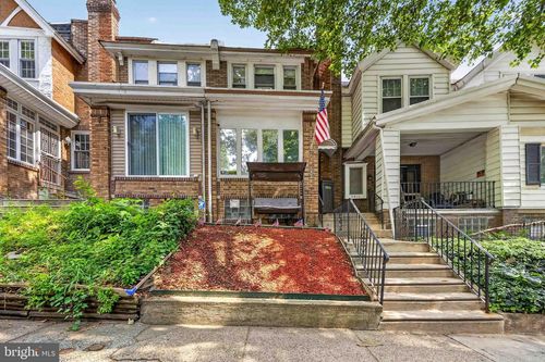 5913 N 6th St, PHILADELPHIA, PA, 19120-1304 | Card Image