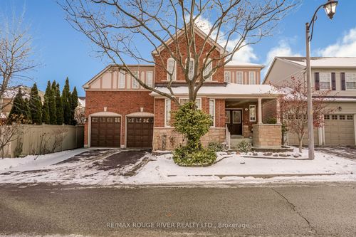 7 Butterworth Dr, Ajax, ON, L1T4W8 | Card Image