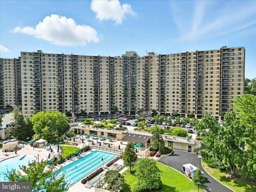 unit-721-205 Yoakum Pkwy, ALEXANDRIA, VA, 22304-3818 | Card Image