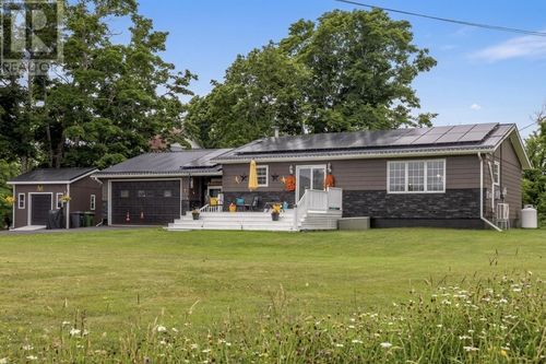 76 Pleasant St, Cardigan, PE, C0A1G0 | Card Image