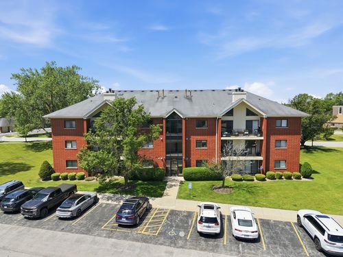 2b-18206 Rita Rd, Tinley Park, IL, 60477-6467 | Card Image