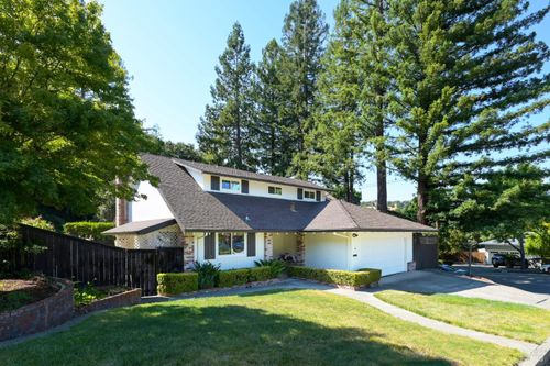 10 Pebble Beach Drive, Novato, CA, 94949 | Card Image
