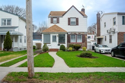 84 249th St, Bellerose, NY, 11426-2103 | Card Image