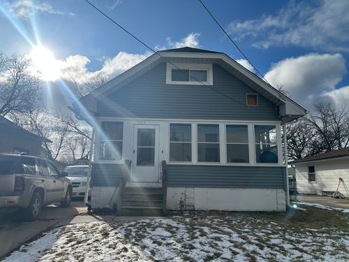 1123 Front St, Aurora, IL, 60505-2915 | Card Image