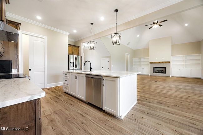 11-10-2155725ah-3210 Cypress Lake Dr S | Image 11