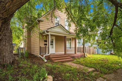 2802 Girard Ave N, Minneapolis, MN, 55411-1321 | Card Image