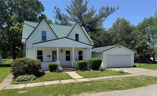 109 Mulberry St, Loogootee, IN, 47553-1105 | Card Image