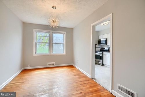 7 Cardinal Rd, BALTIMORE, MD, 21221-3641 | Card Image