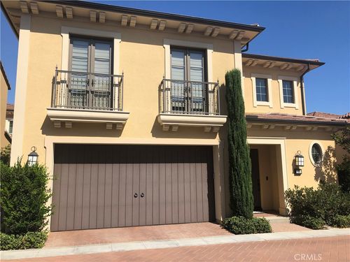 151 Stallion, Irvine, CA, 92602-0303 | Card Image