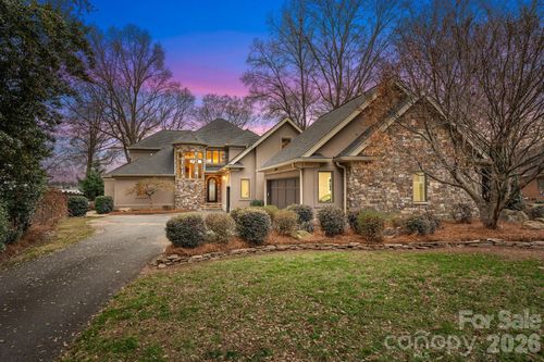 18019 Whispering Oaks, Cornelius, NC, 28031-8629 | Card Image