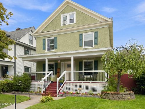 530 Bedford Rd, Schenectady, NY, 12308-3400 | Card Image