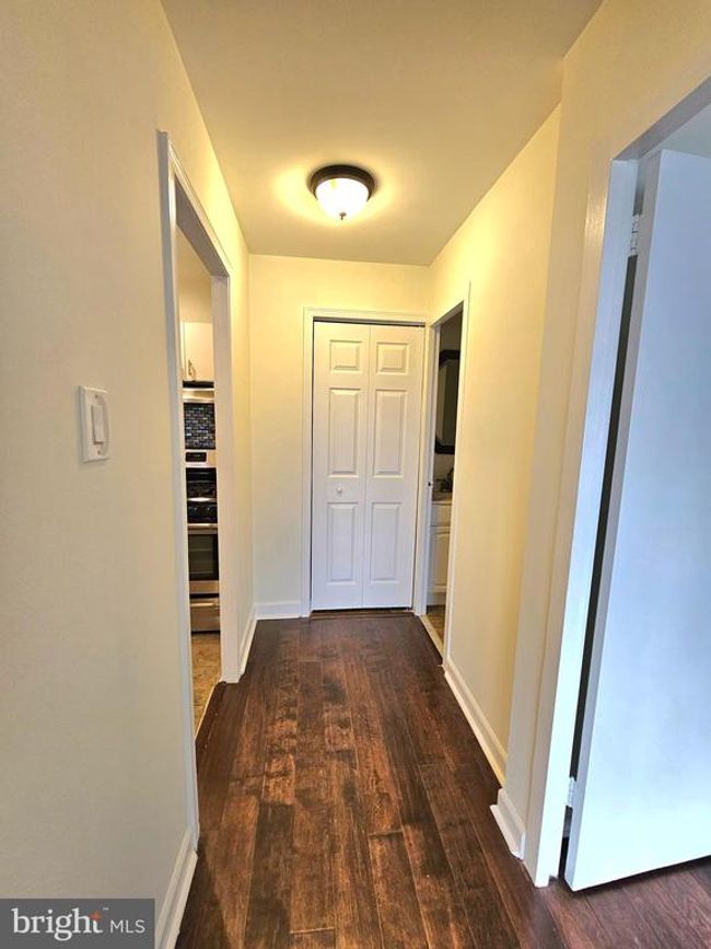 UNIT-1410 - 5340 Holmes Run Pkwy, Condo with 1 bedrooms, 1 bathrooms and null parking in ALEXANDRIA VA | Image 9
