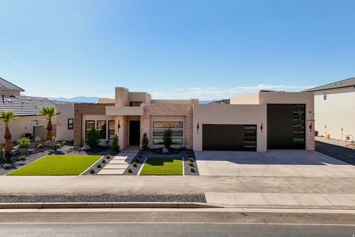 81-477 E Weatherby Way, Washington, UT, 84780-3815 | Card Image