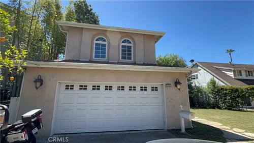 12726 Kling, Studio City, CA, 91604 | Card Image