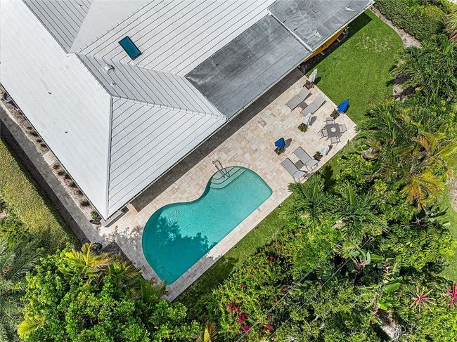 926 Pebble Ln, House other with 3 bedrooms, 2 bathrooms and null parking in Indian River Shores FL | Image 33