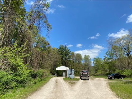 000 Sugar Camp Aly, Sykesville, PA, 15865 | Card Image