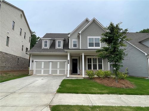 673 Avondale Creek Dr, Decatur, GA, 30032-8400 | Card Image