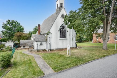 9 Liberty St, Chelsea, NY, 12512-5002 | Card Image