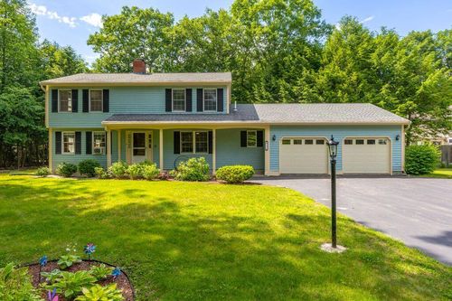 13 Shady Run Ln, Gorham, ME, 04038-1618 | Card Image