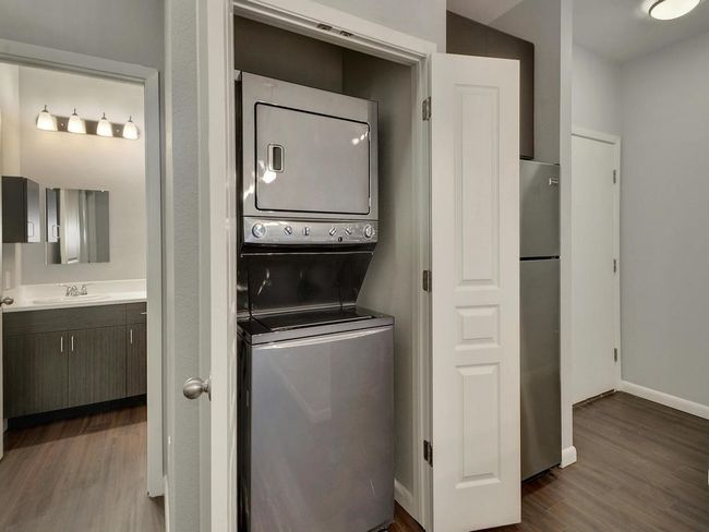 APT-202 - 2822 Rio Grande St, Condo with 3 bedrooms, 2 bathrooms and 2 parking in Austin TX | Image 5