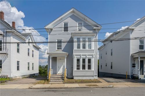 120 East St, Woonsocket, RI, 02895-8723 | Card Image