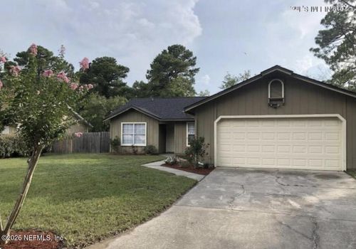 8584 Bandera Circle W, Jacksonville, FL, 32244 | Card Image