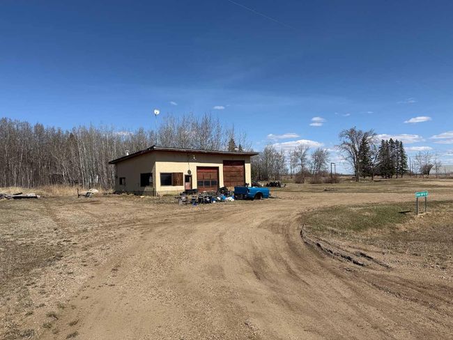 3006 Township Road 765, Home with 0 bedrooms, 0 bathrooms and null parking in Wanham AB | Image 4