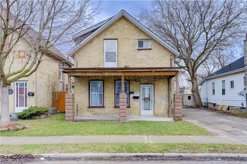 524 Simcoe St, London, ON, N6B1K4 | Card Image