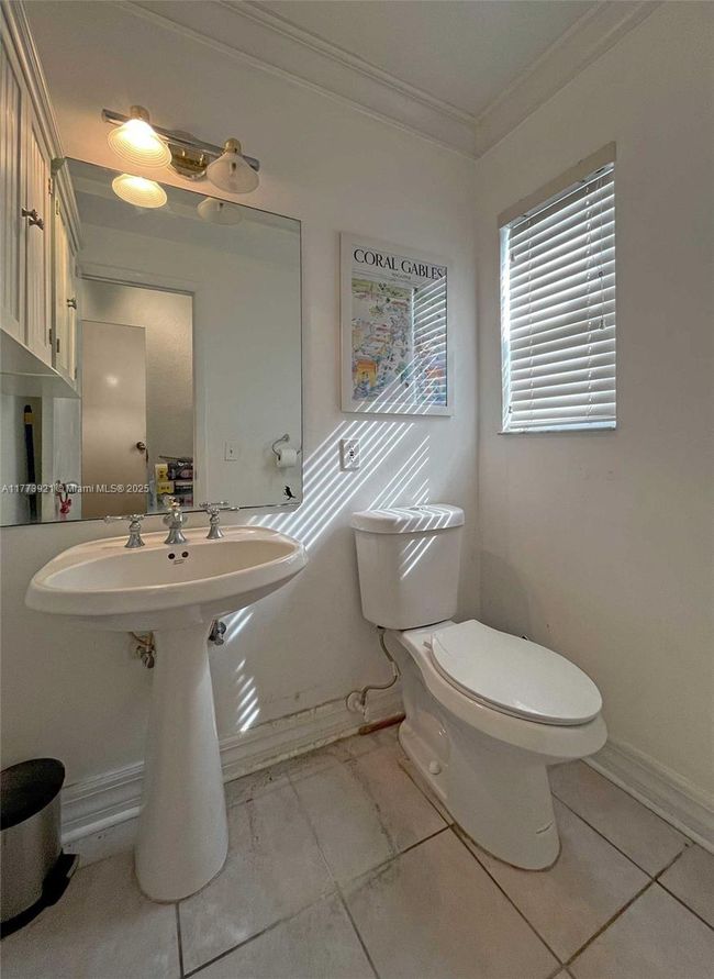 APT-227 - 6709 N Kendall Dr, Condo with 2 bedrooms, 2 bathrooms and null parking in Pinecrest FL | Image 12