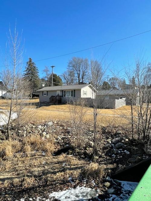 112 W Church St, Spring Valley, MN, 55975-1256 | Card Image