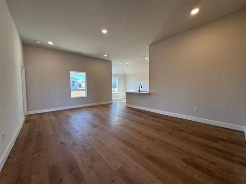 941 S Buffalo Ln, Mustang, OK, 73064-4070 | Card Image