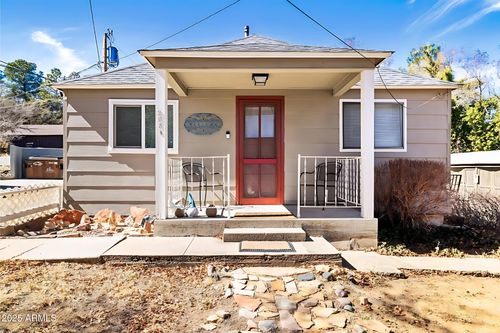 208 S Summit Ave, Prescott, AZ, 86303-3735 | Card Image