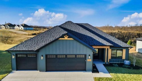 4508 Royal County Rd, COLUMBIA, MO, 65201-8432 | Card Image