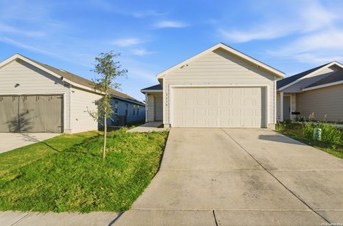4438 Zoe Pass, San Antonio, TX, 78222-1932 | Card Image