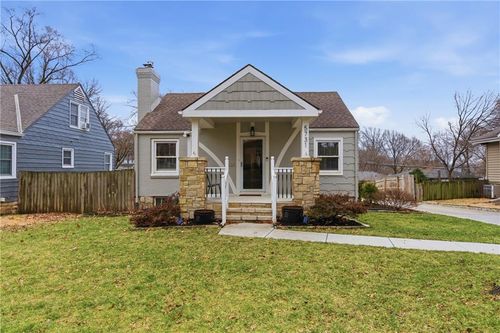 5731 Walmer St, Mission, KS, 66202-2602 | Card Image