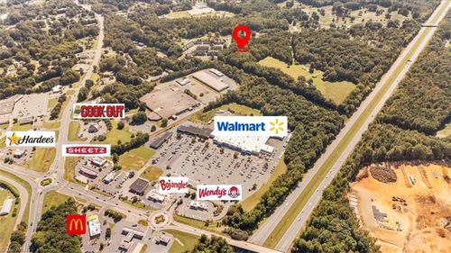 4069 Bentley Dr, Randleman, NC, 27317-8224 | Card Image