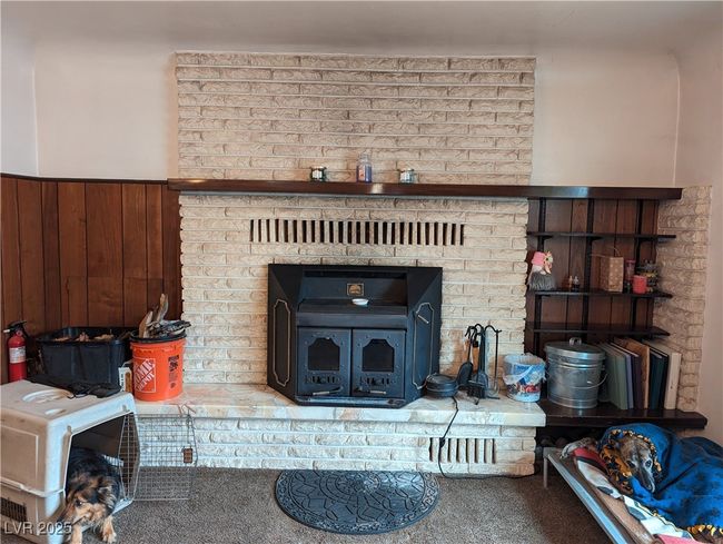 Fireplace w/Blower | Image 10